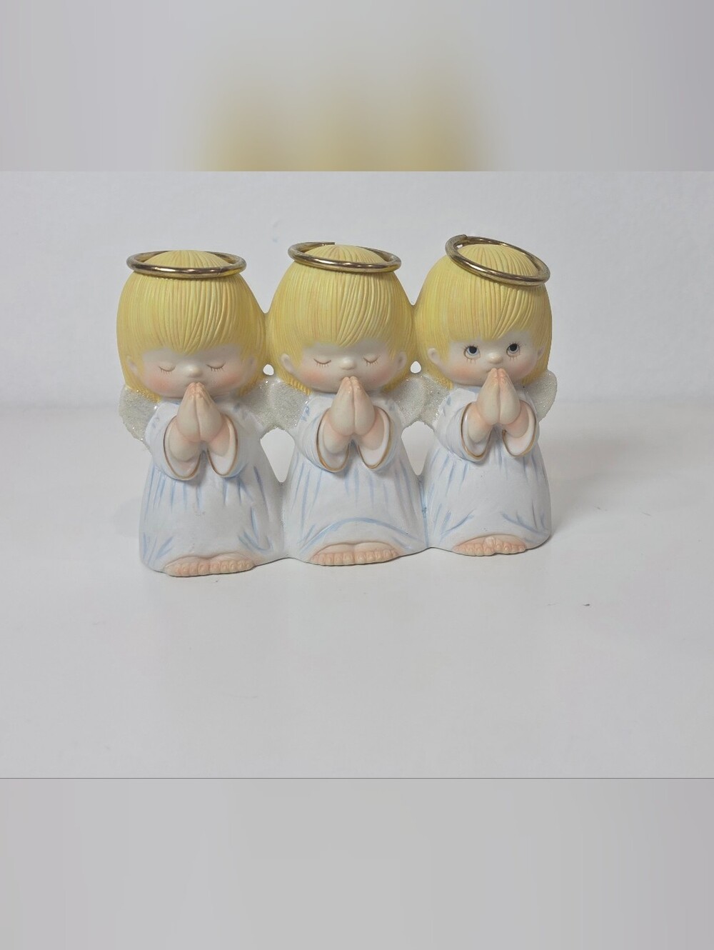 🎄 Vintage Hallmark Praying Angels Figurine,